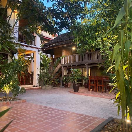 Golden Sun Boutique Hotel Luang Prabang Extérieur photo