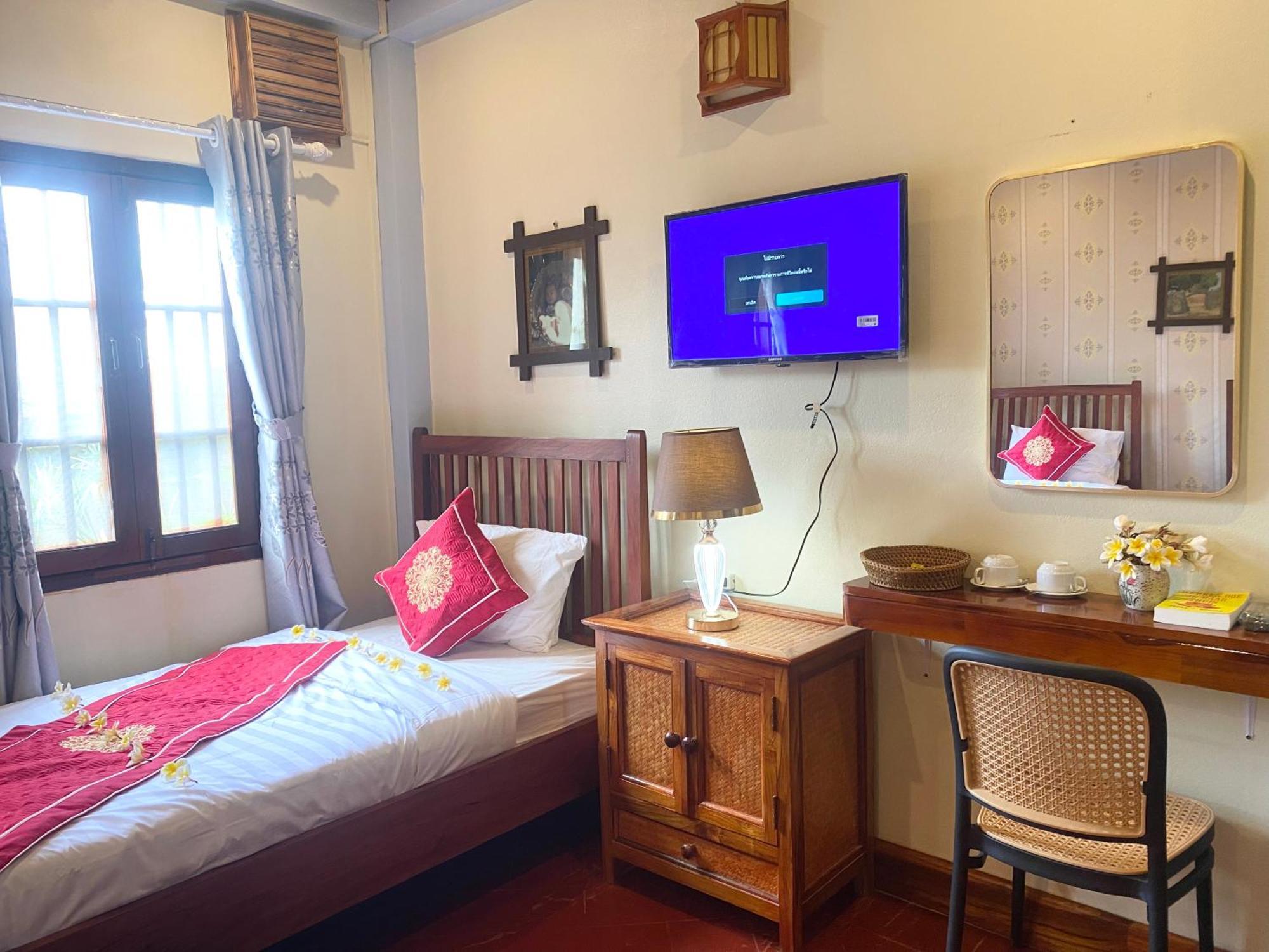 Golden Sun Boutique Hotel Luang Prabang Extérieur photo