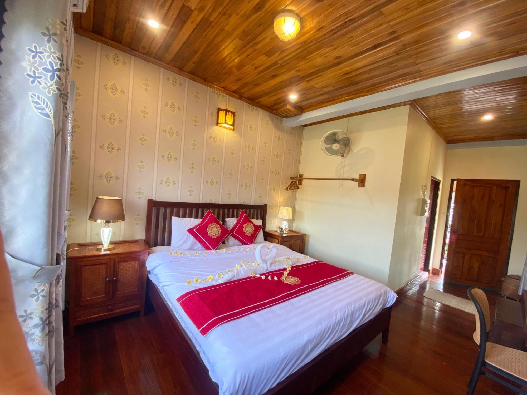 Golden Sun Boutique Hotel Luang Prabang Extérieur photo