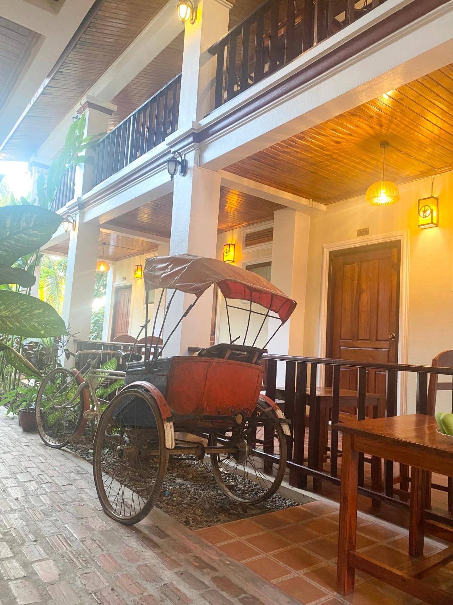 Golden Sun Boutique Hotel Luang Prabang Extérieur photo