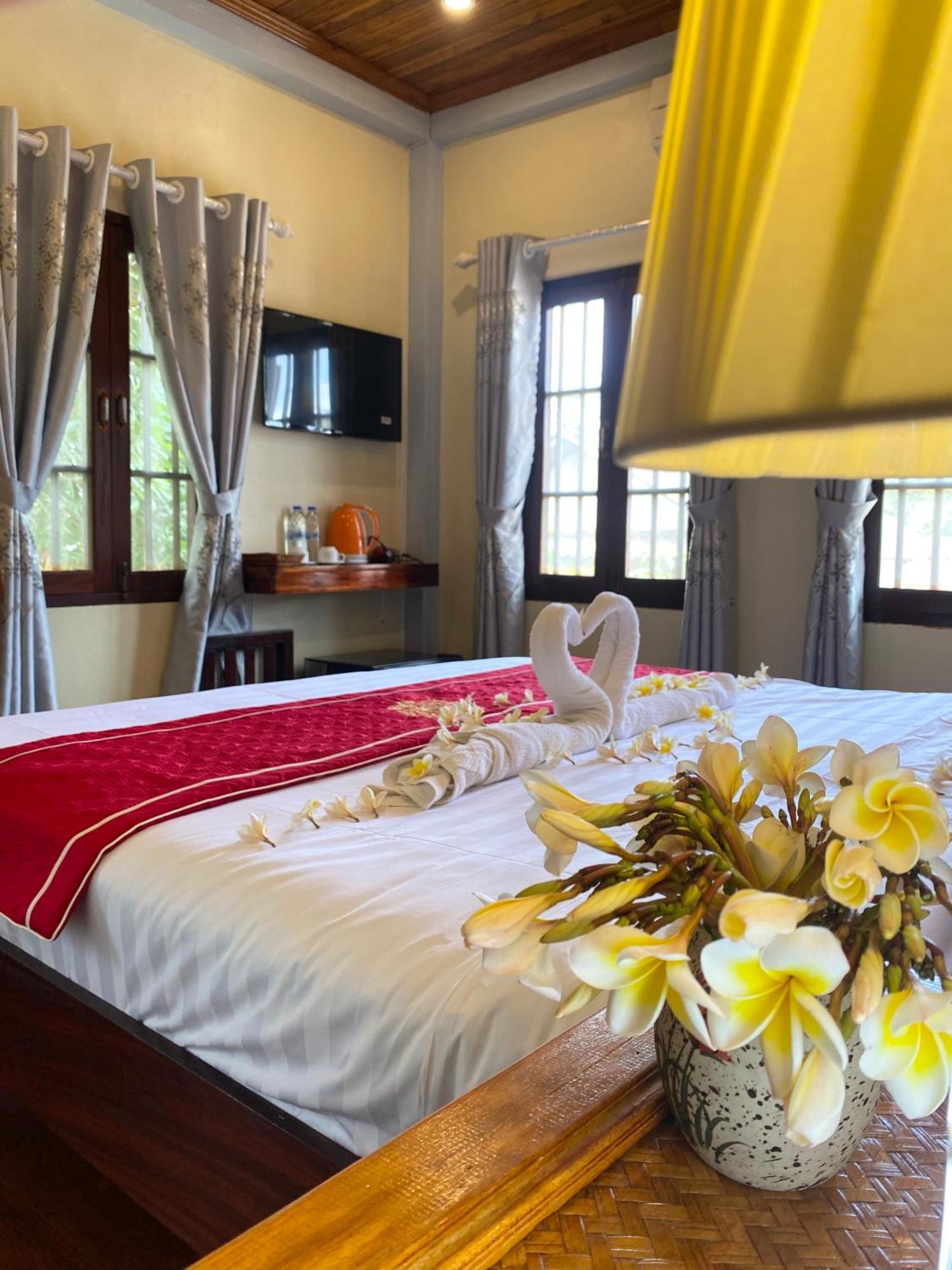 Golden Sun Boutique Hotel Luang Prabang Extérieur photo
