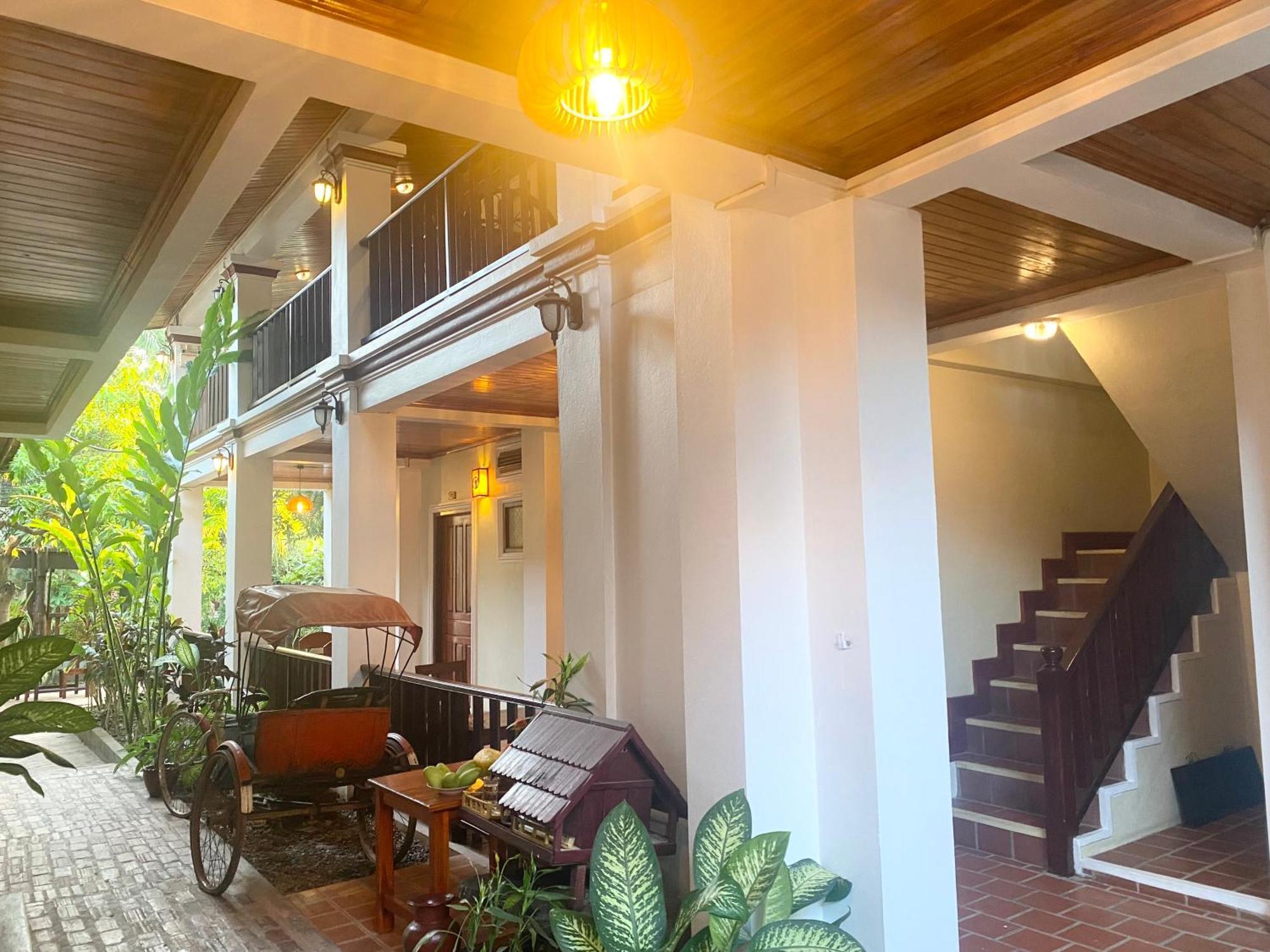Golden Sun Boutique Hotel Luang Prabang Extérieur photo