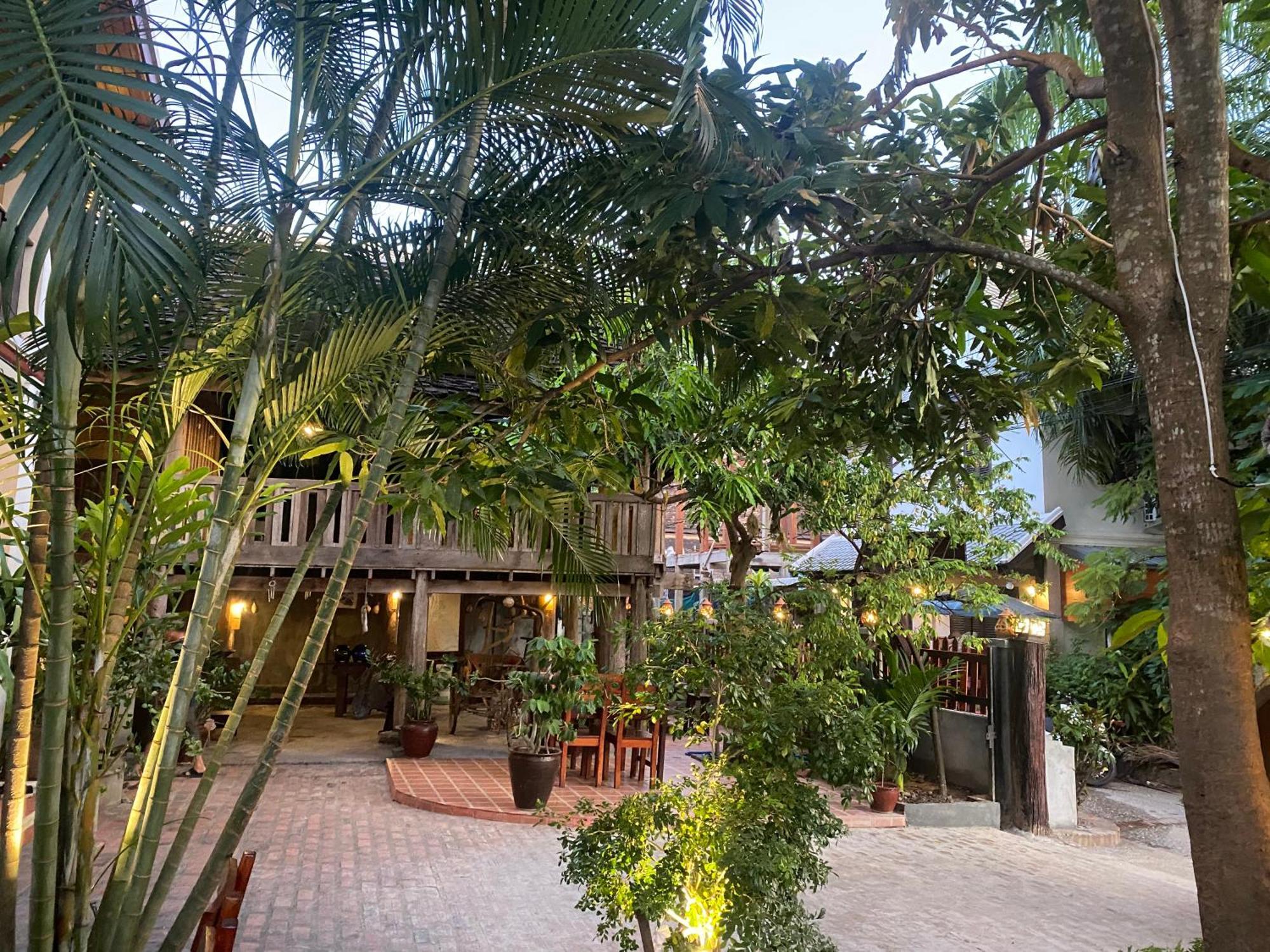 Golden Sun Boutique Hotel Luang Prabang Extérieur photo