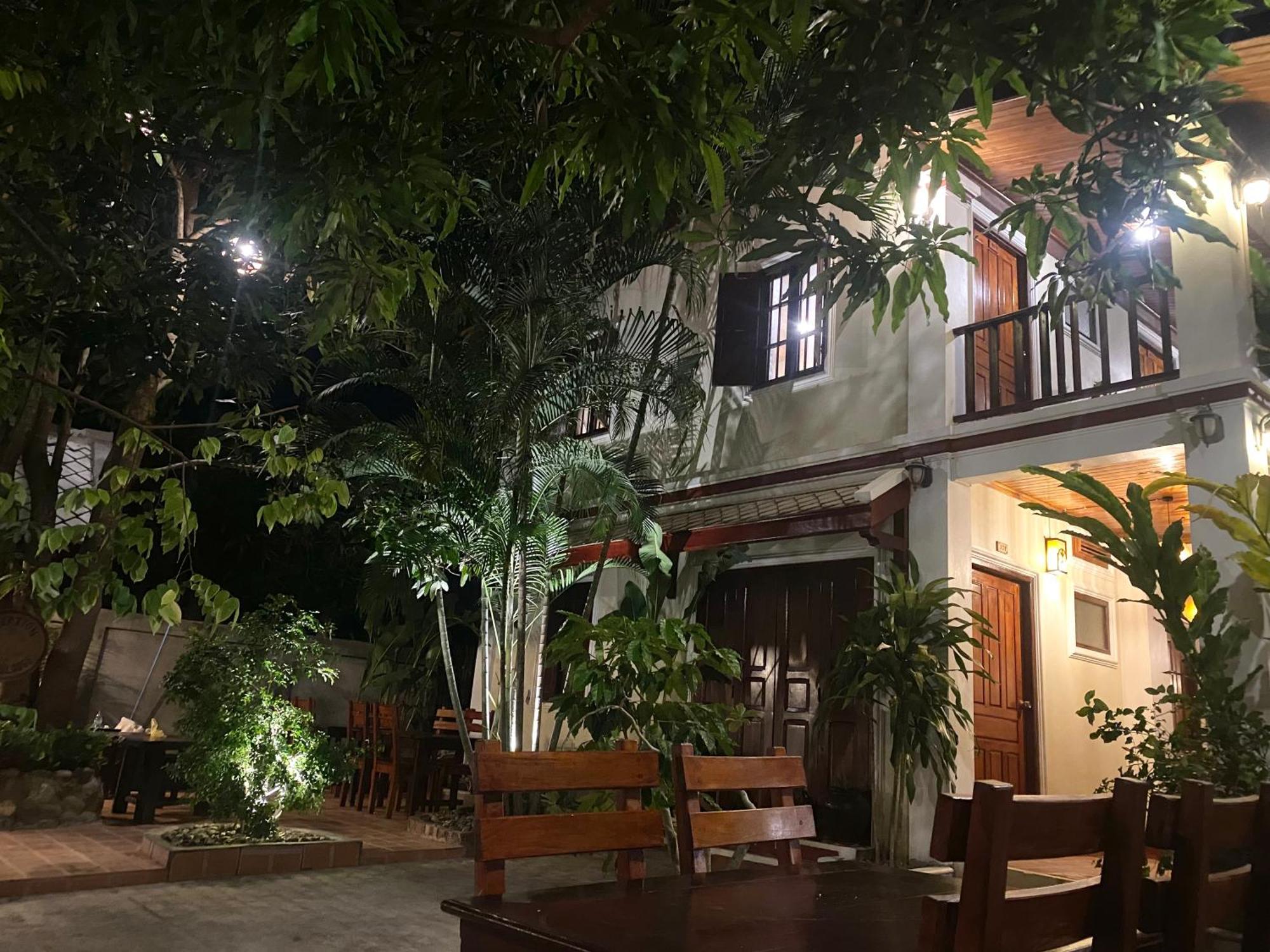 Golden Sun Boutique Hotel Luang Prabang Extérieur photo