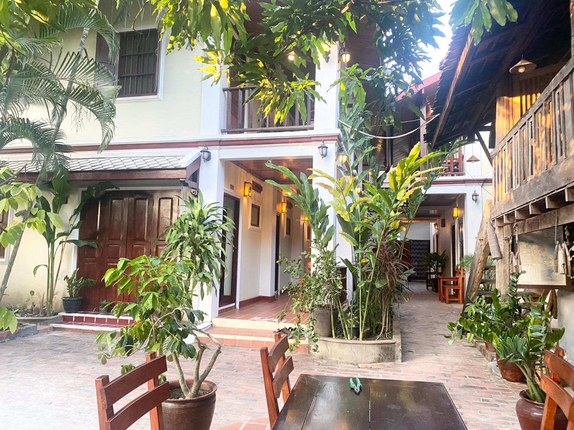 Golden Sun Boutique Hotel Luang Prabang Extérieur photo