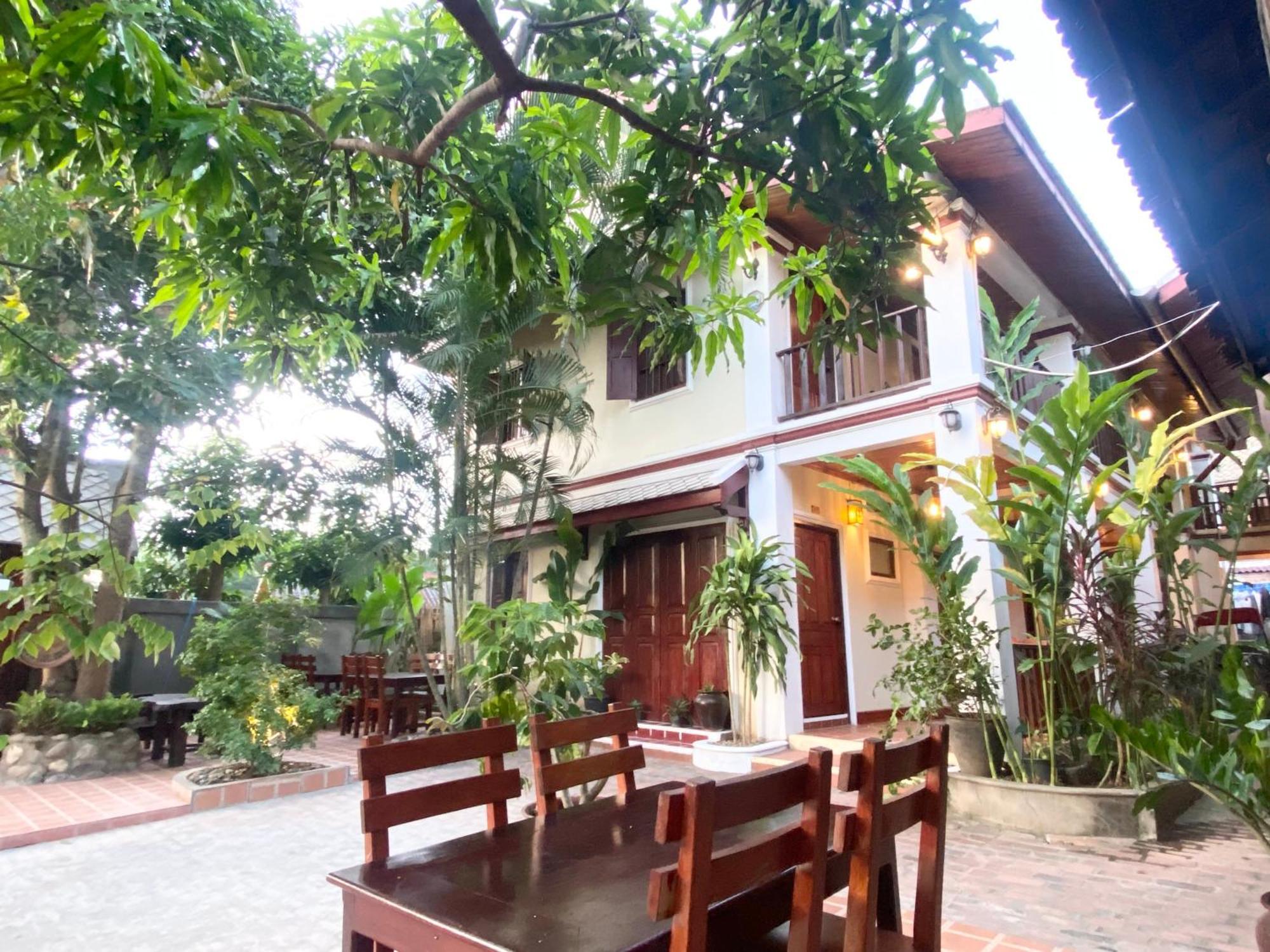 Golden Sun Boutique Hotel Luang Prabang Extérieur photo