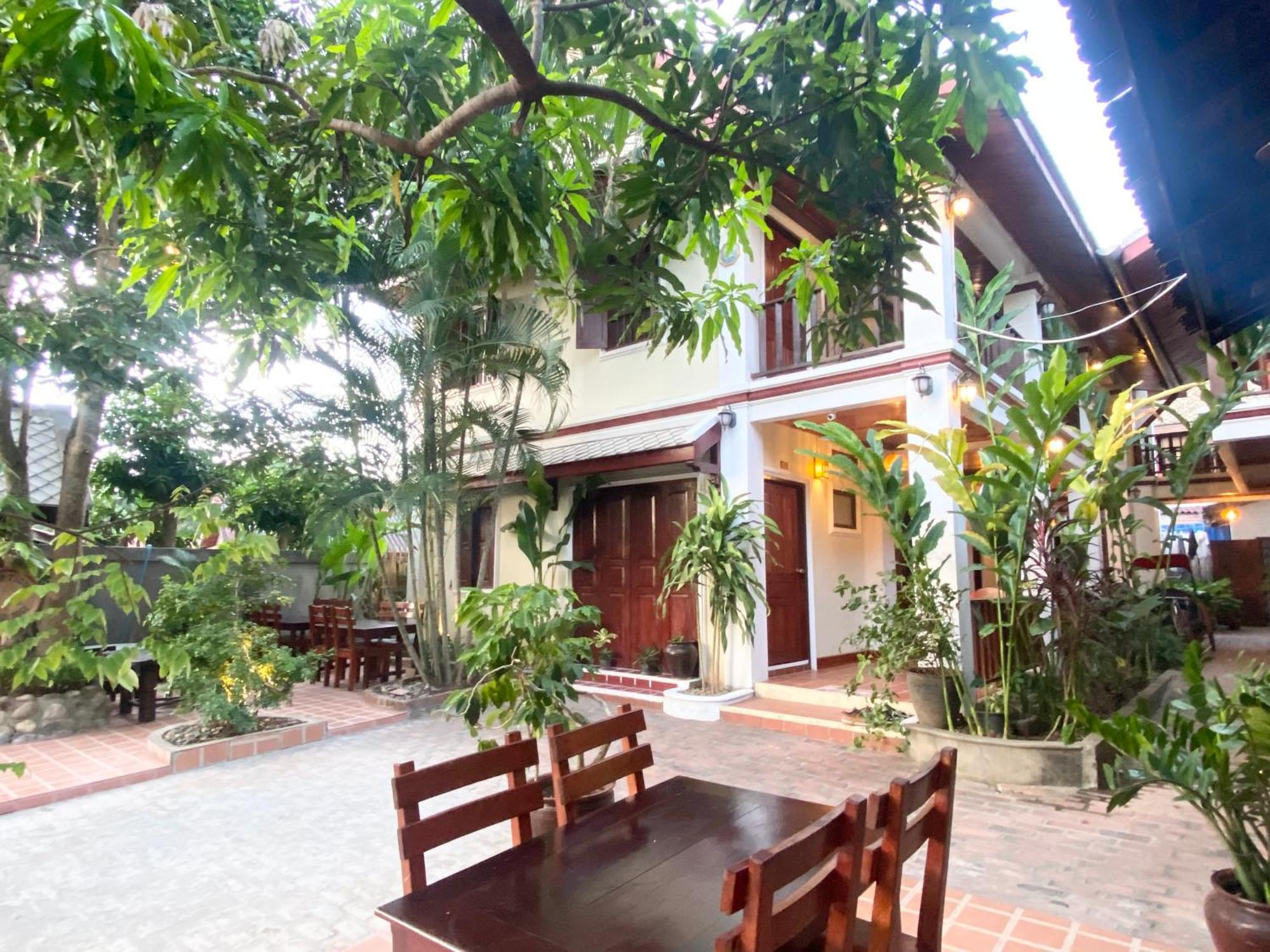 Golden Sun Boutique Hotel Luang Prabang Extérieur photo