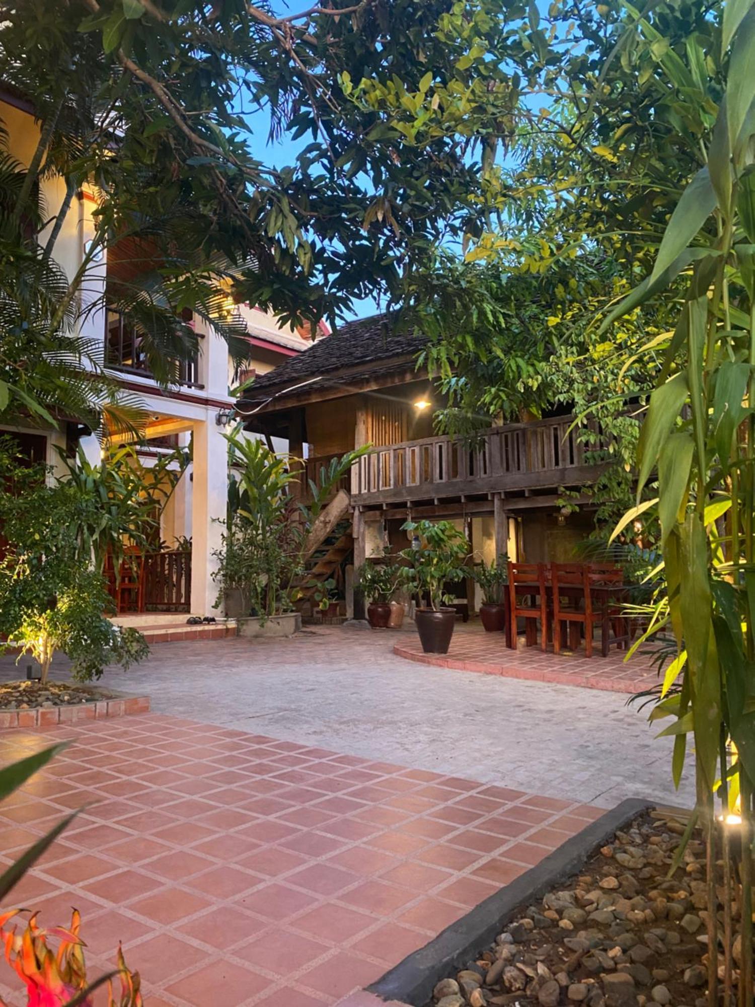 Golden Sun Boutique Hotel Luang Prabang Extérieur photo